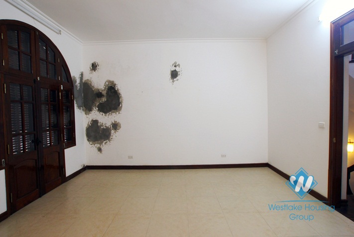 Beautiful house with quiet location for rent in Ba Dinh District, Hanoi